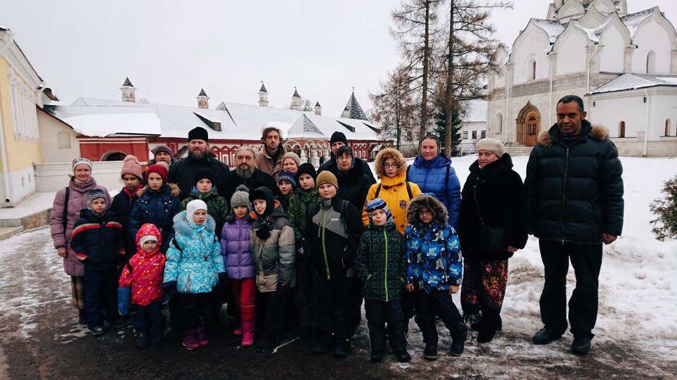 Встреча молодёжи воскресных школ в деревне Дютьково